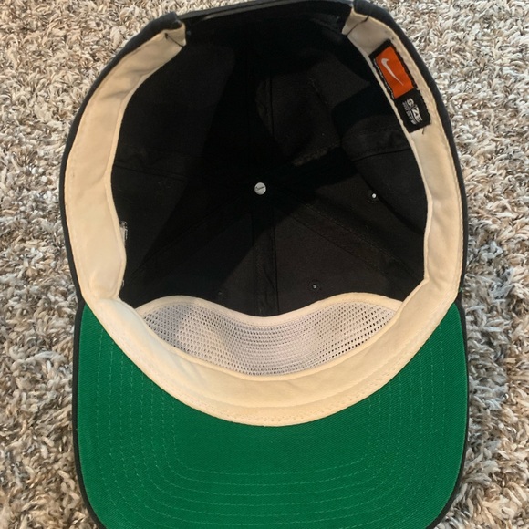 Razorbacks snap back hat - Picture 5 of 5